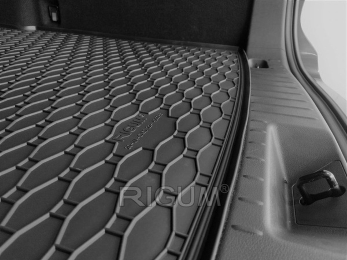 Tavita de portbagaj MAZDA CX-60 PHEV, anul de fabricatie 2022 - prezent