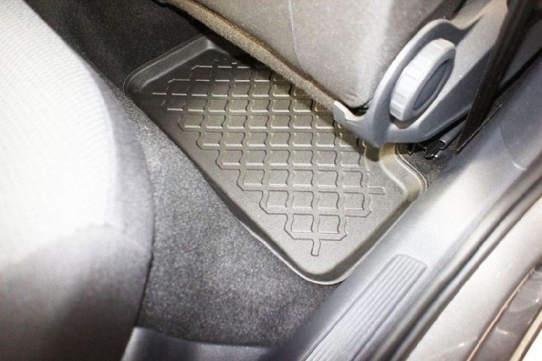 Covorase auto tip tavita 603882