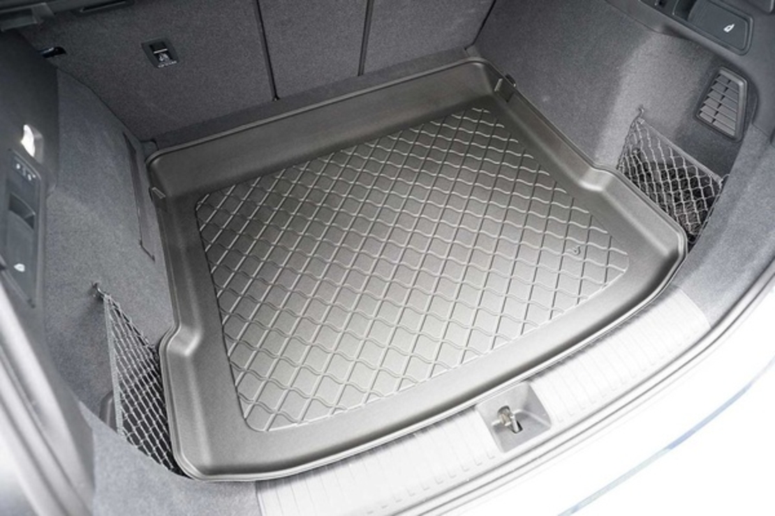 Tavita portbagaj Audi Q6 e-tron EV, fabricatie 07.2024 - prezent, caroserie suv