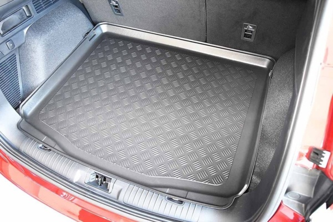 Tavita portbagaj Ford Kuga III, fabricatie 2020 - prezent (roata de rezerva ingusta / chit de reparatie)