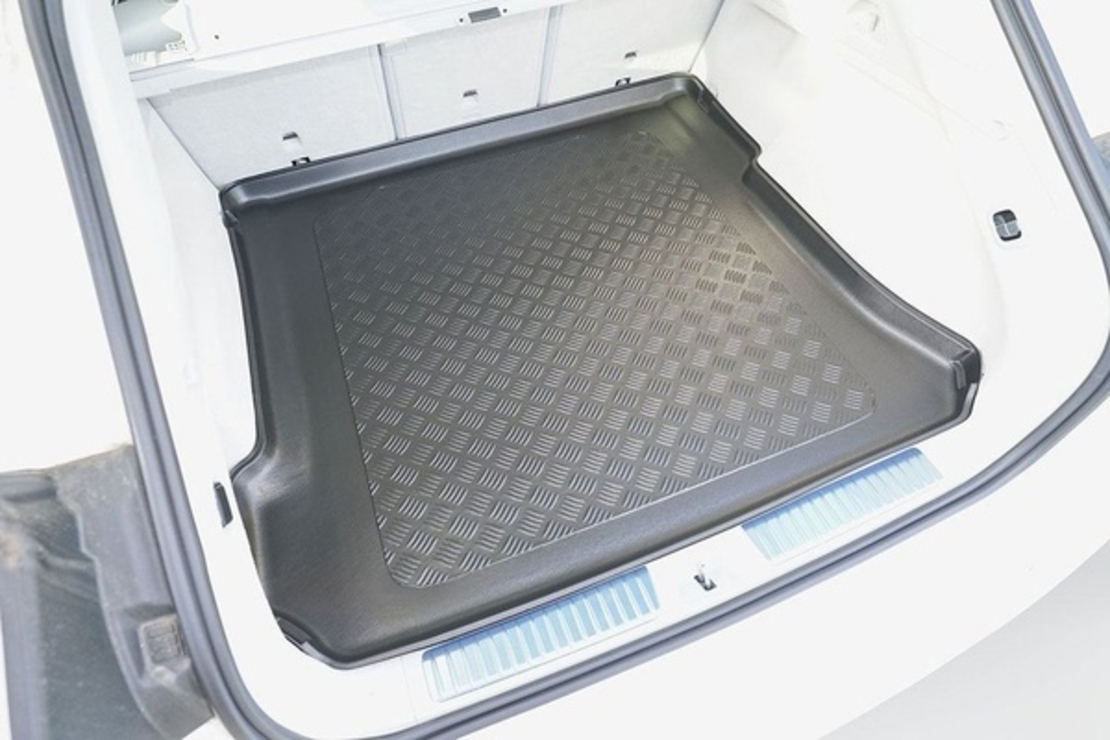 Tavita de portbagaj Mercedes EQS X296 (electric), anul de fabricatie 12.2022-prezent, caroserie SUV
