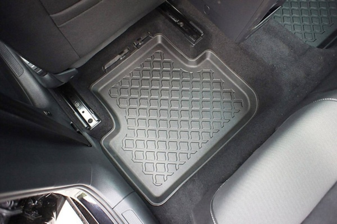 Covorase auto tip tavita 603411