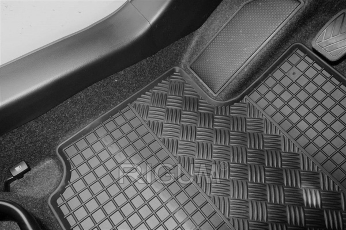 Covorase auto Suzuki Vitara Hybrid, caroserie SUV, fabricatie 01.2020 - prezent