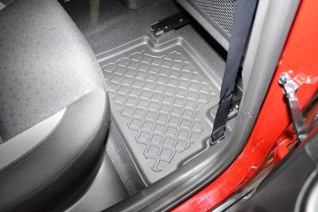 Covorase auto tip tavita 603315