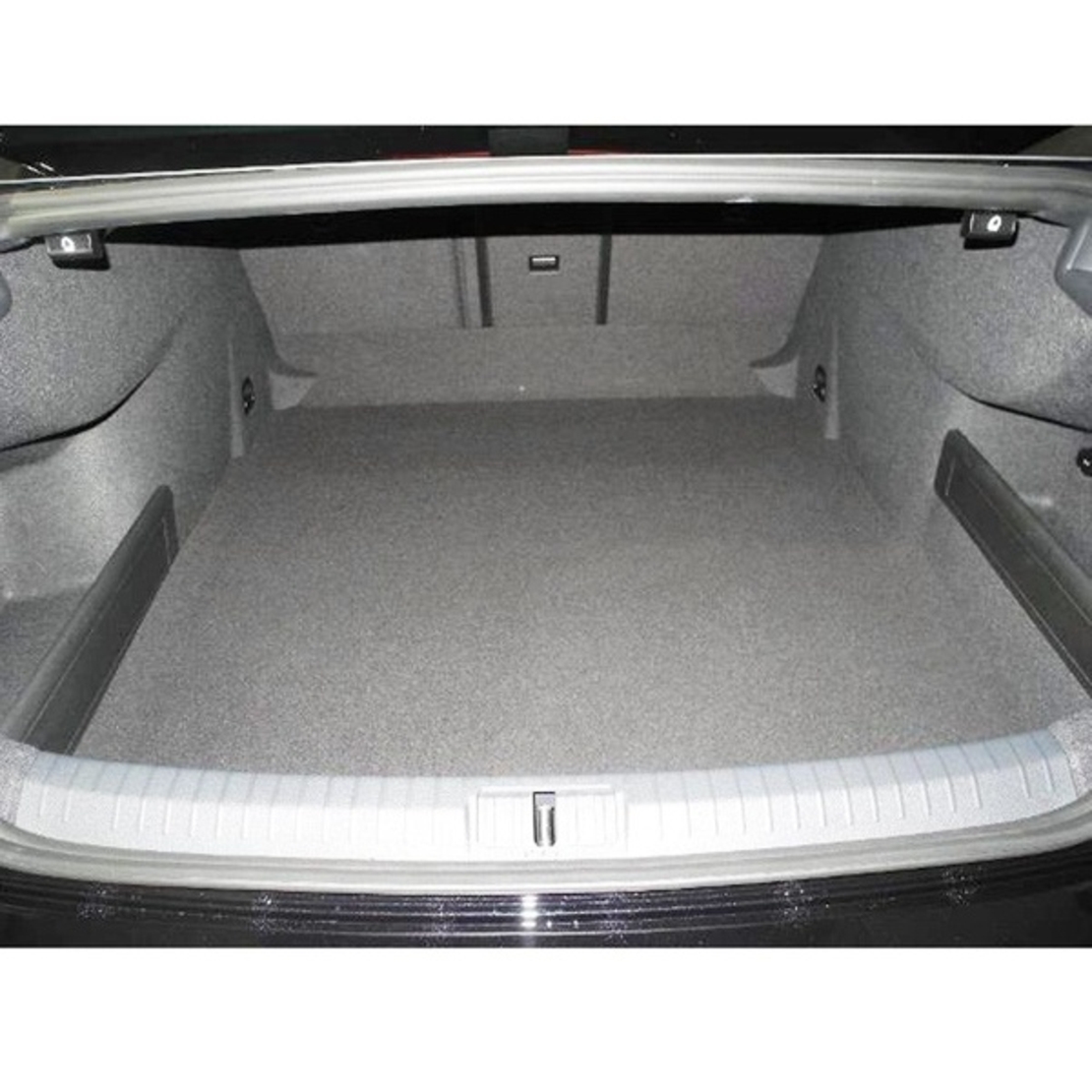 Tavita portbagaj Volkswagen Passat B8 caroserie sedan fabricatie 2015 - prezent (roata rezerva ingusta sau kit de reparatie) BSC