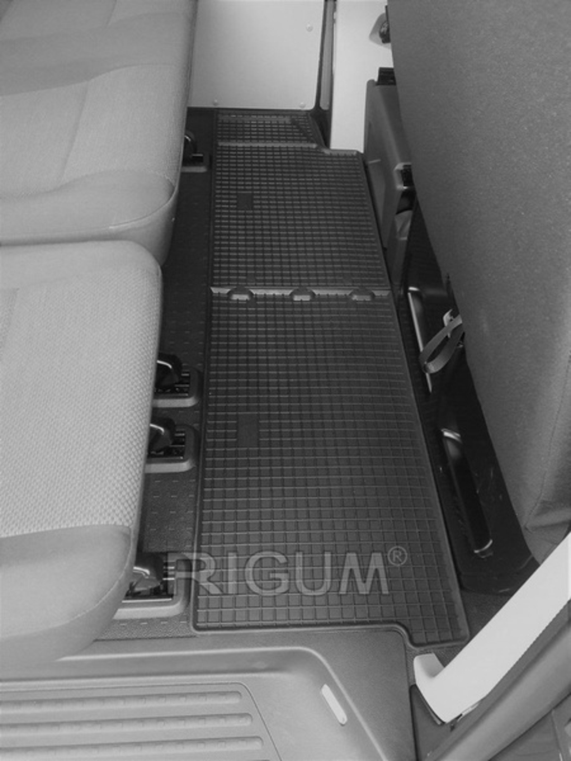 Covorase auto VW T5 / T6 caravelle fabricatie 2006 - prezent (randul 2)