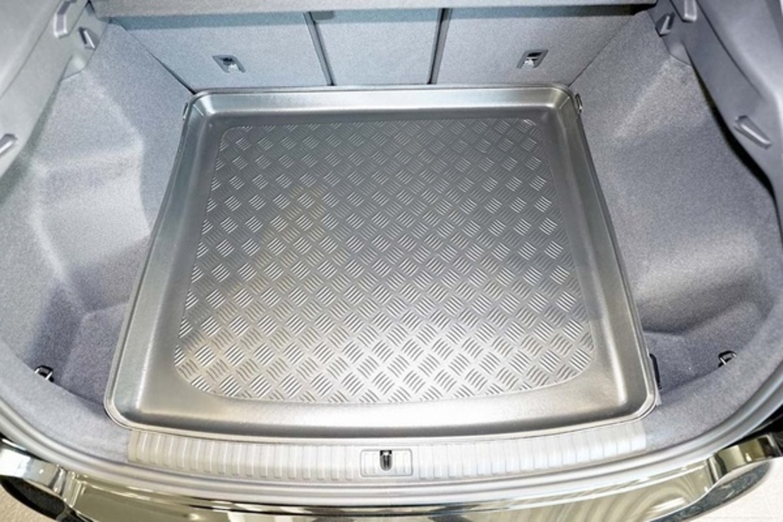 Tavita portbagaj Audi Q3 fabricatie 08.2018 - prezent (cu portbagaj superior ) BSC