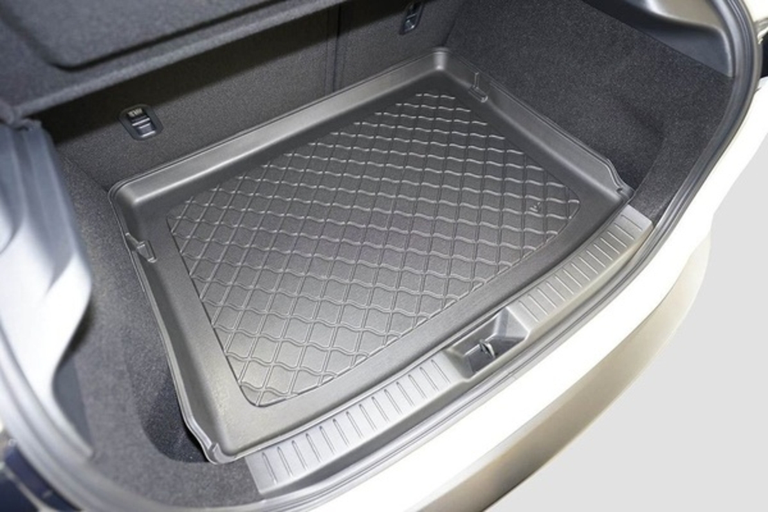 Tavita portbagaj premium Mazda CX-30 fabricatie 08.2019 - prezent (cu sistem suplimentar de depozitare)
