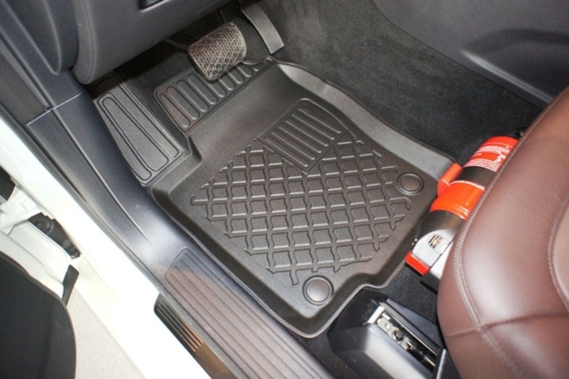 Covorase tip tavita Mercedes Clasa M W166, caroserie SUV, fabricatie 11.2011 - 05.2015