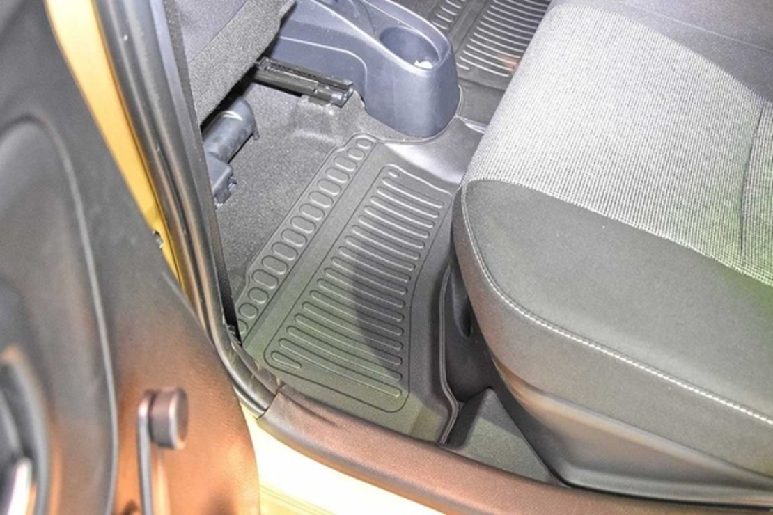 Covorase auto tip tavita 603377