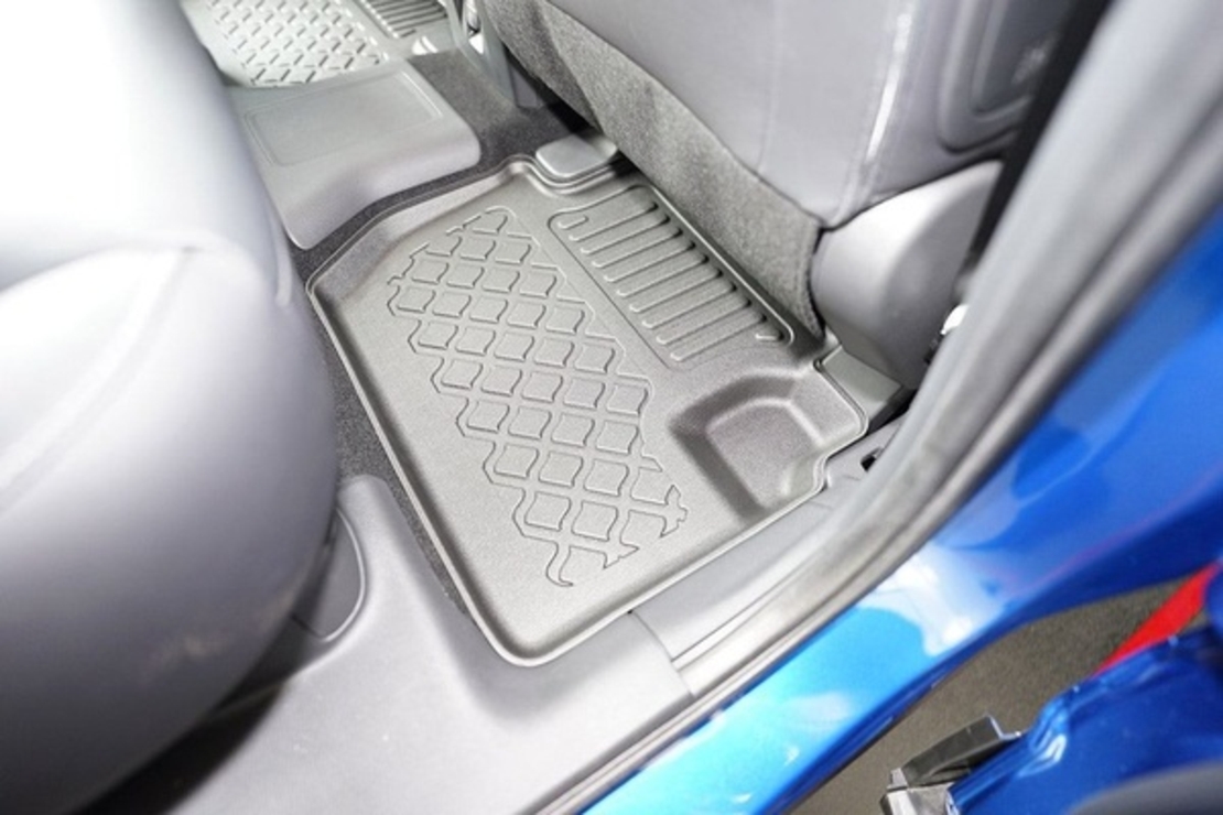 Covorase tip tavita Mitsubishi Eclipse Cross Plug-in Hybrid, anul de fabricatie 03.2021 - prezent, caroserie SUV