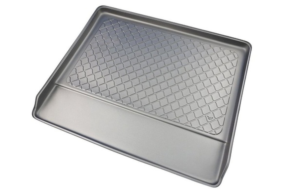 Tavita de portbagaj Jeep Commander (XK), anul de fabricatie 2006 - 2010, caroserie SUV - 7 locuri, al 3-lea rand in spate