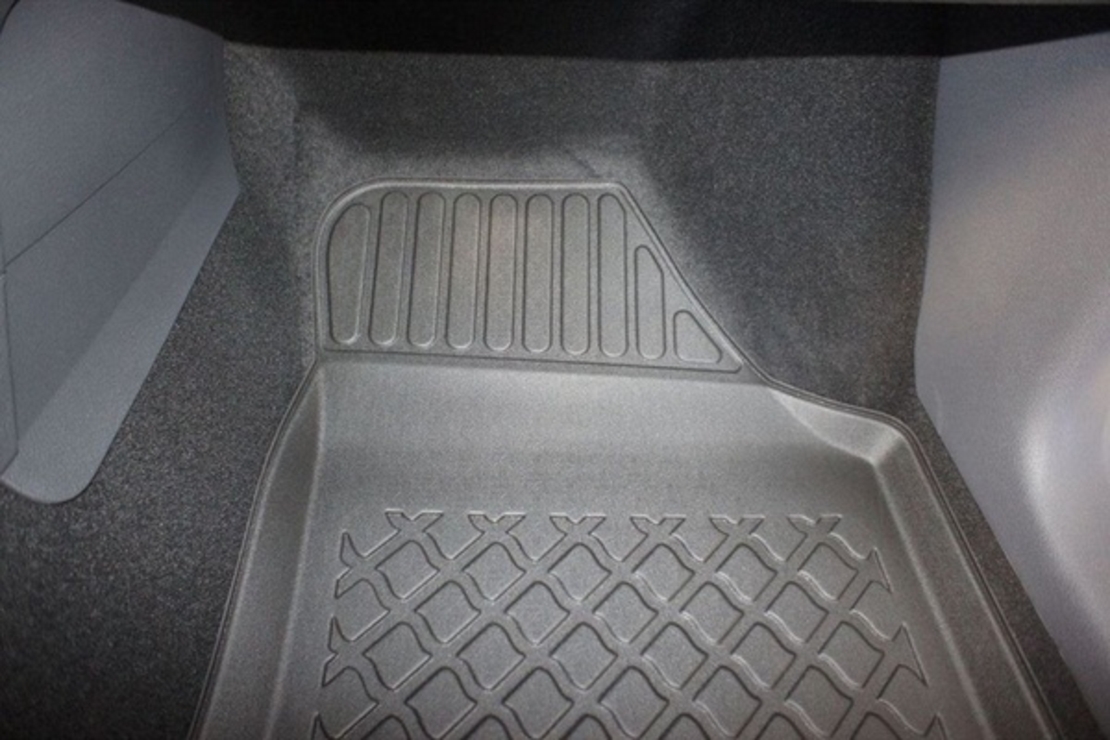 Covorase auto tip tavita VW Touran fabricatie 2003 - 2015