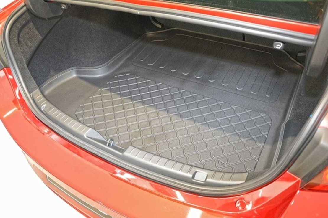 Tavita portbagaj Mazda 3 IV, caroserie sedan, fabricatie 2019 - prezent