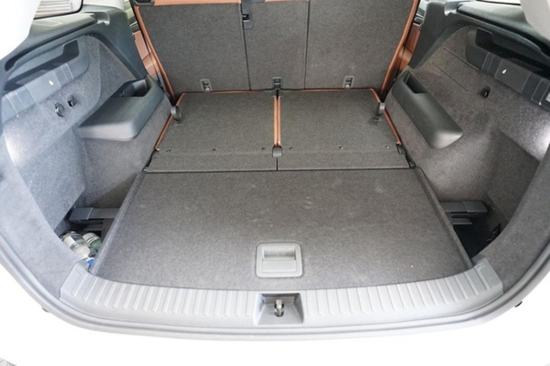 Tavita portbagaj Skoda Kodiaq II MHEV fabricatie 02.2024 - prezent, caroserie suv, 7 locuri, rand 3 culcat