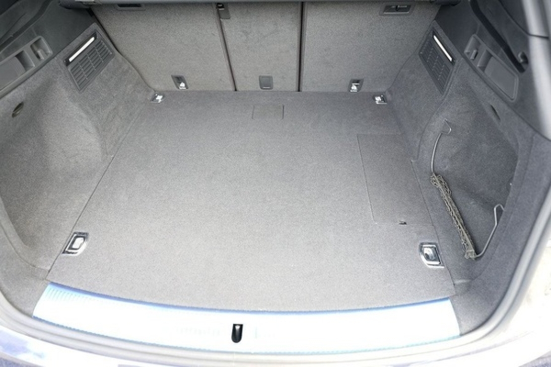 Tavita portbagaj Audi Q5 II, fabricatie 05.2019 - prezent (hybrid)