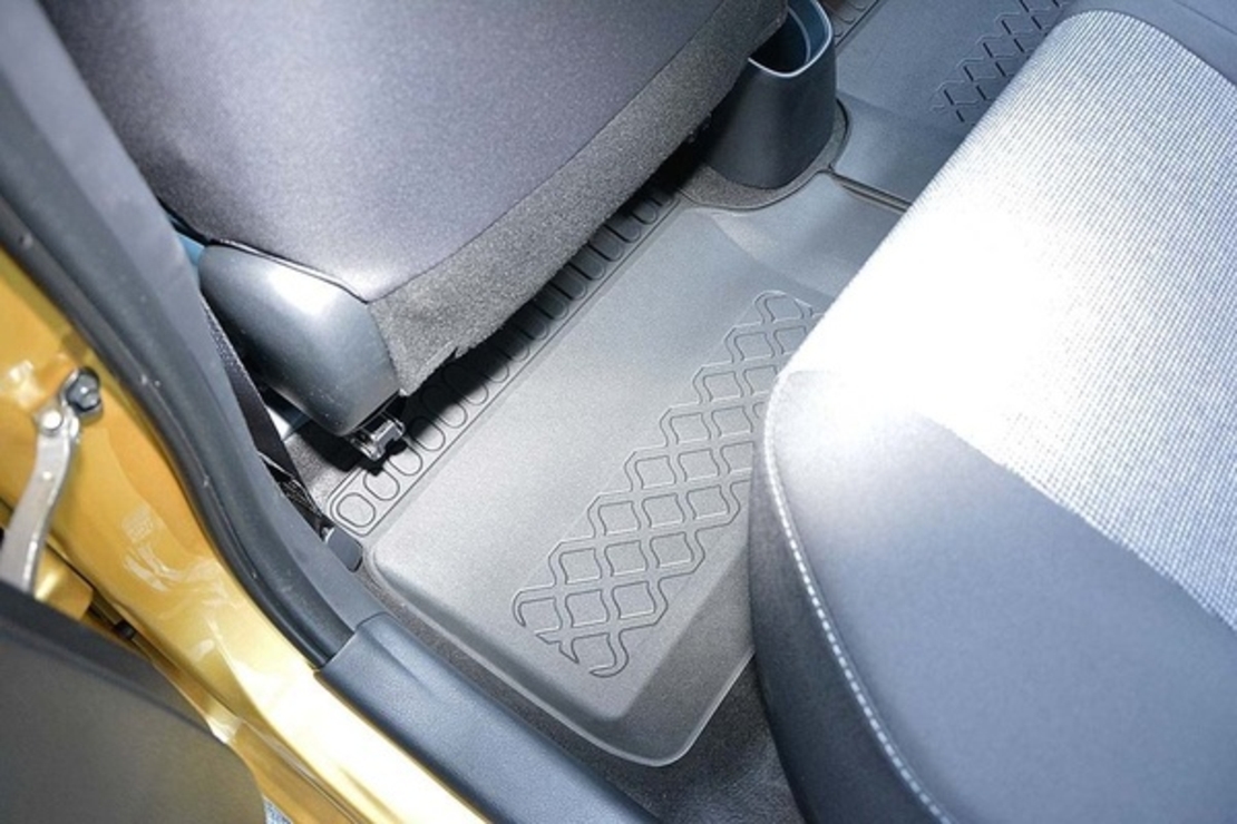 Covorase auto tip tavita Toyota Yaris III, fabricatie 09.2011 - 08.2020