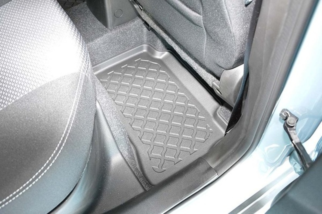 Covorase auto tip tavita Suzuki Vitara, fabricatie 03.2015 - prezent (inclusiv hybrid)