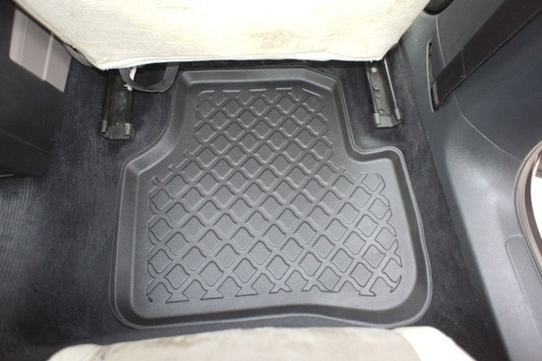 Covorase tip tavita Volkswagen Passat B7, caroserie Combi, fabricatie 10.2010 - 11.2014 #1