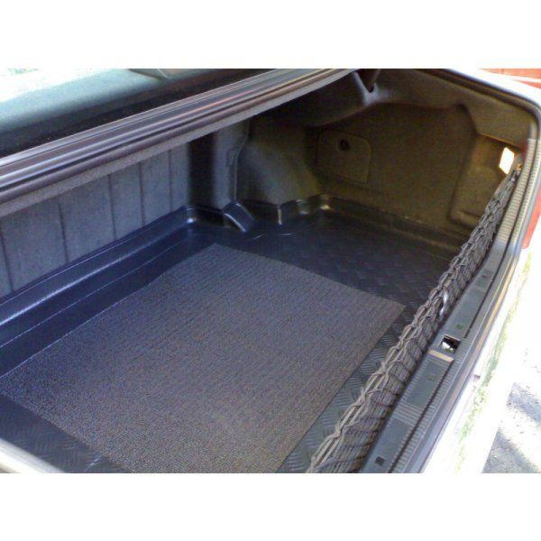 Tavita portbagaj Mercedes W 140 caroserie sedan fabricatie 1982 - 1995