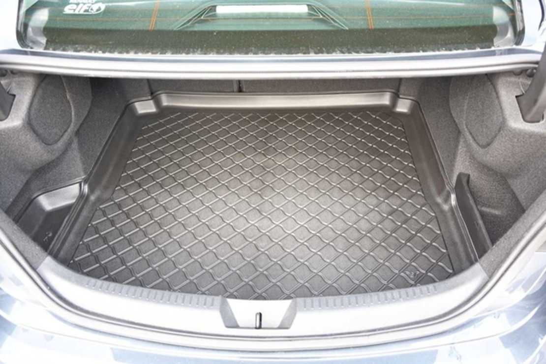 Tavita portbagaj Renault Megane IV caroserie sedan fabricatie 01.2016 - prezent GRD