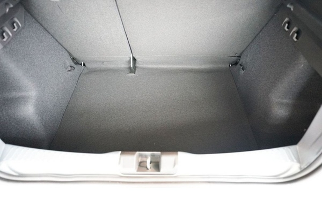 Tavita de portbagaj Dacia Sandero III Stepway, caroserie Hatchback, fabricatie 01.2021 - prezent, portbagaj inferior, fara podea variabila pe inaltime