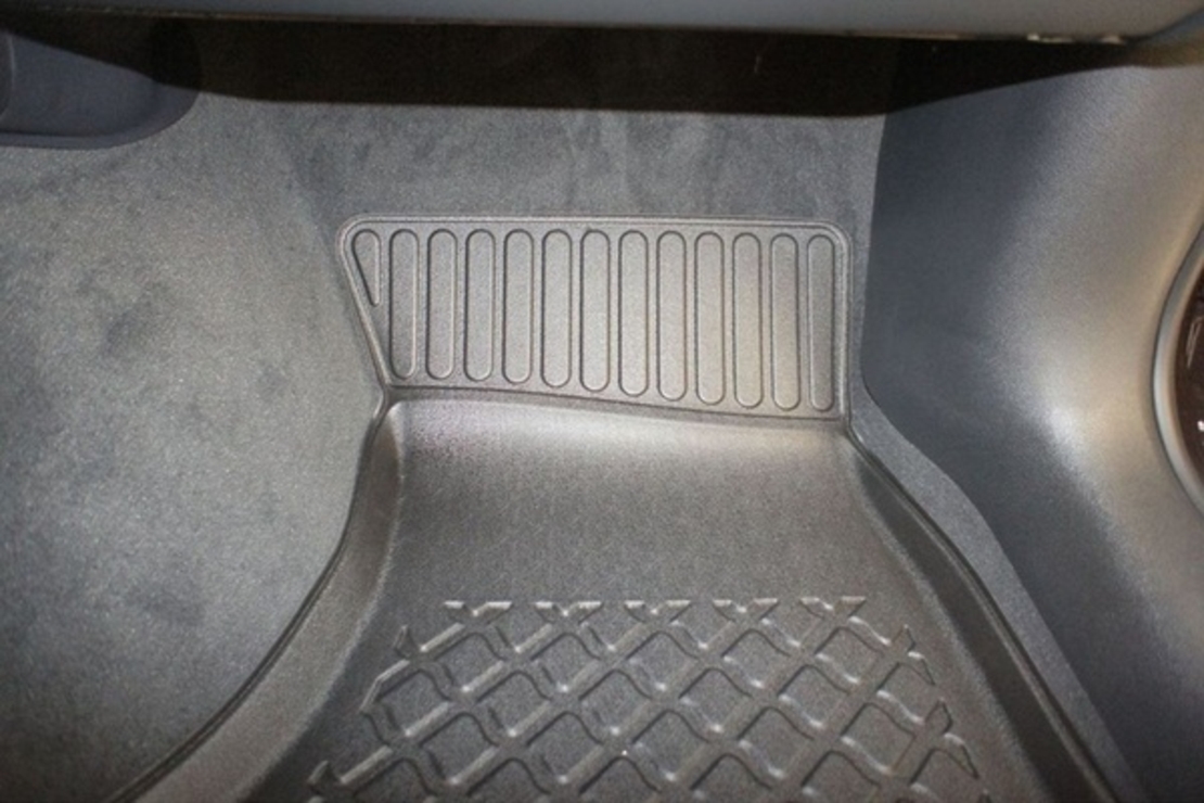 Covorase tip tavita Audi A4 B8, caroserie Combi, fabricatie 2008-2015