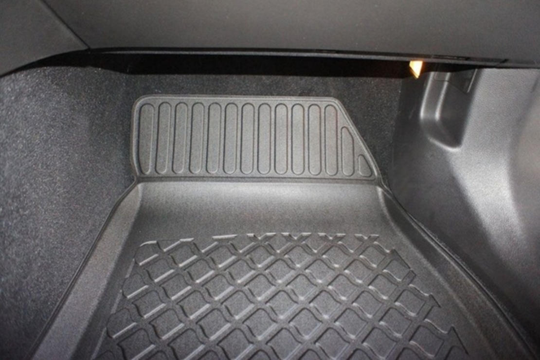 Covorase auto tip tavita Opel Insignia fabricatie 2008 - 2017