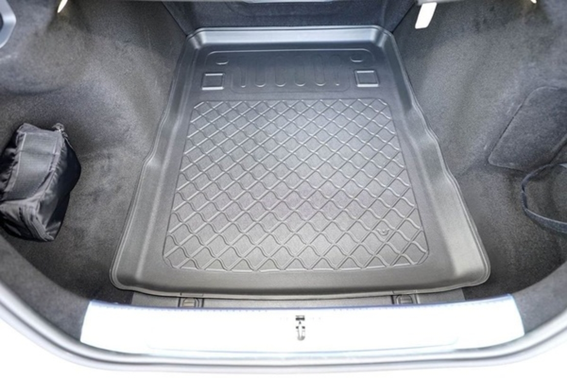 Tavita de portbagaj Mercedes S V 223 long, anul de fabricatie 12.2020 - prezent, caroserie Sedan