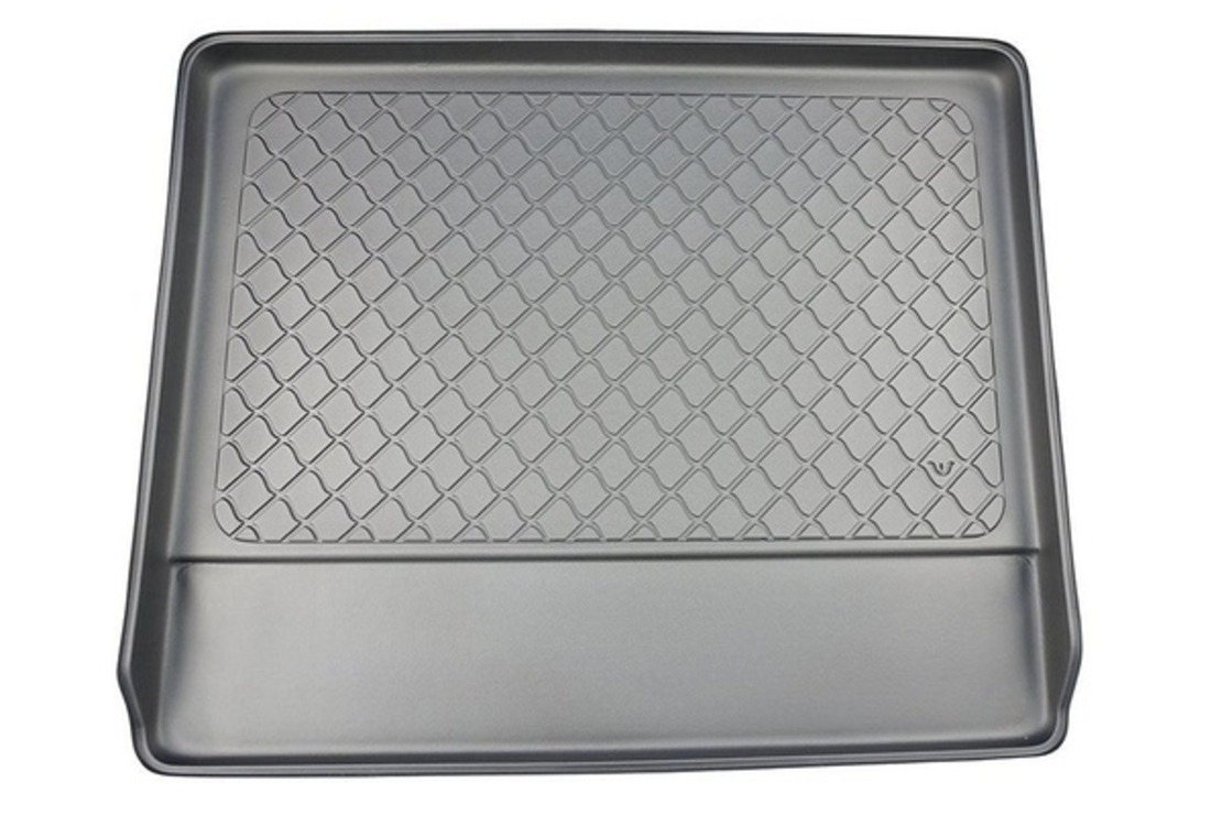 Tavita de portbagaj Jeep Commander (XK), anul de fabricatie 2006 - 2010, caroserie SUV - 7 locuri, al 3-lea rand in spate