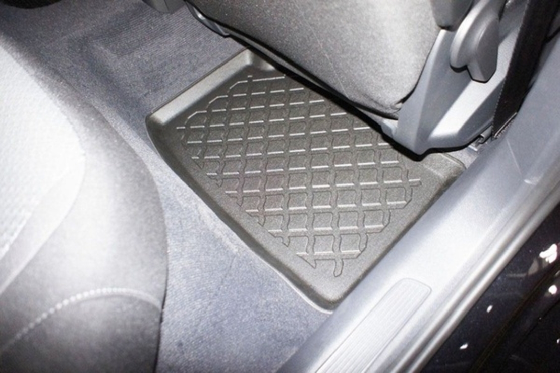 Covorase auto tip tavita VW Passat B8, fabricatie 2014 - prezent