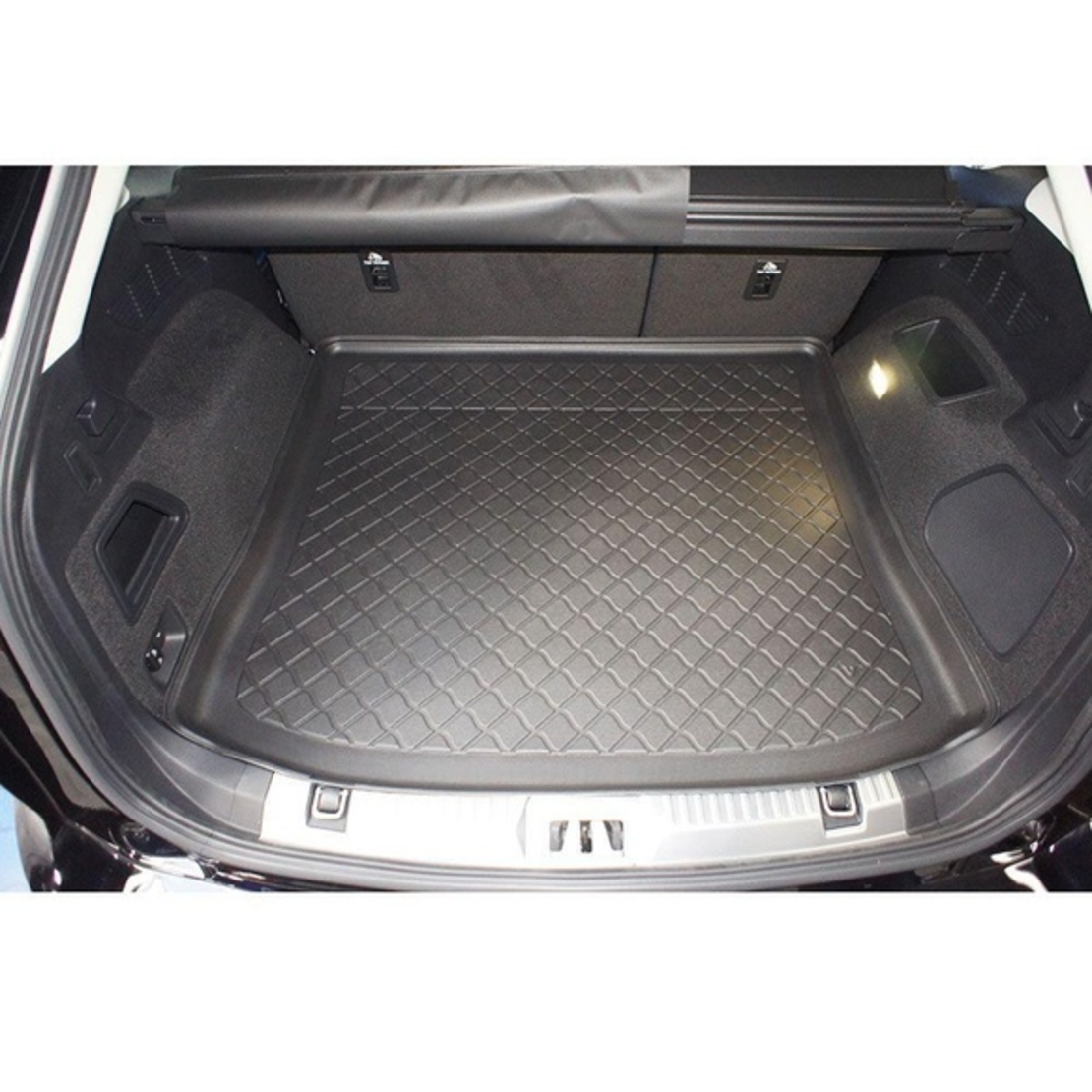 Tavita portbagaj premium Ford Edge fabricatie 2016 - prezent