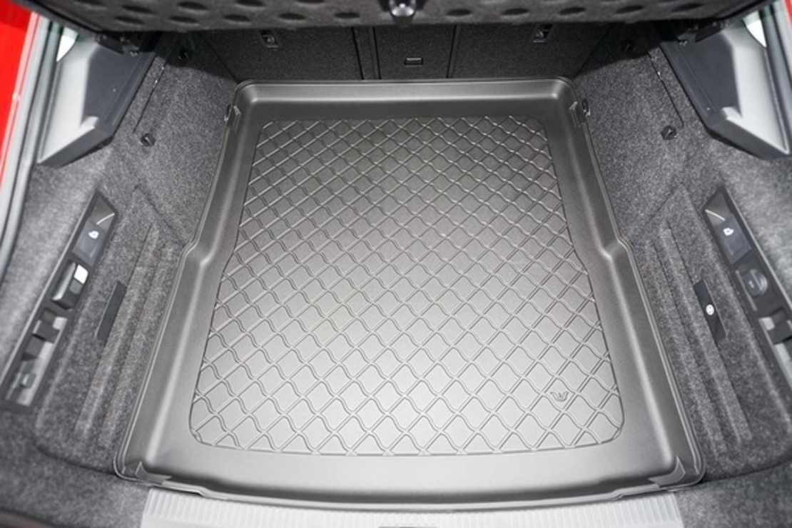 Tavita portbagaj Skoda Superb IV Hybrid, caroserie sedan, fabricatie 2020 - prezent