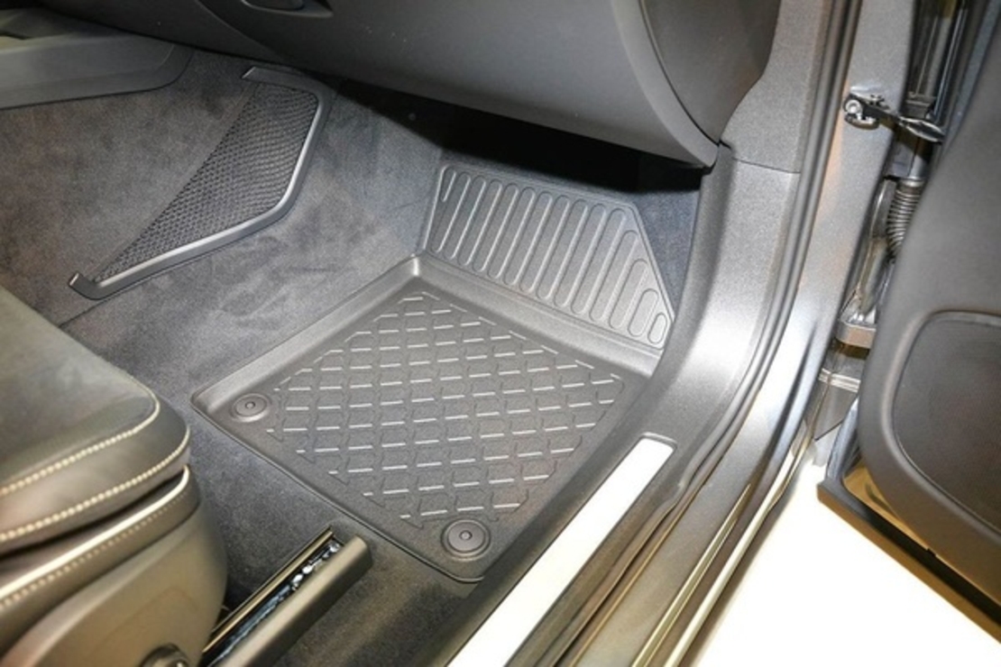 Covorase auto tip tavita Volvo XC60 fabricatie 2017 - prezent Aristar