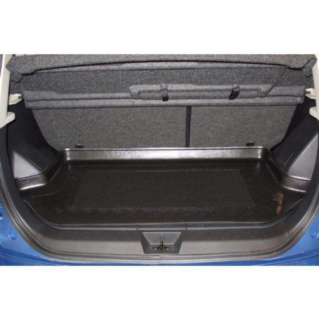 Tavita portbagaj Nissan Note fabricatie 2006 - 09.2013 (portbagaj mai sus)