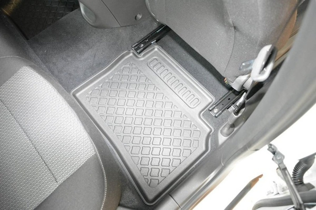 Covorase auto tip tavita Opel Insignia fabricatie 2017 - prezent
