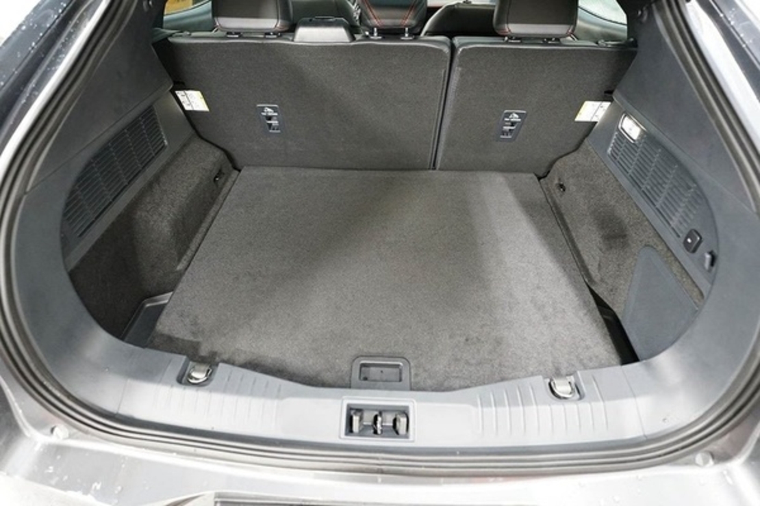 Tavita de portbagaj Ford Mustang Mach-E (electric), anul de fabricatie 05.2021 - prezent, caroserie SUV - portbagaj superior