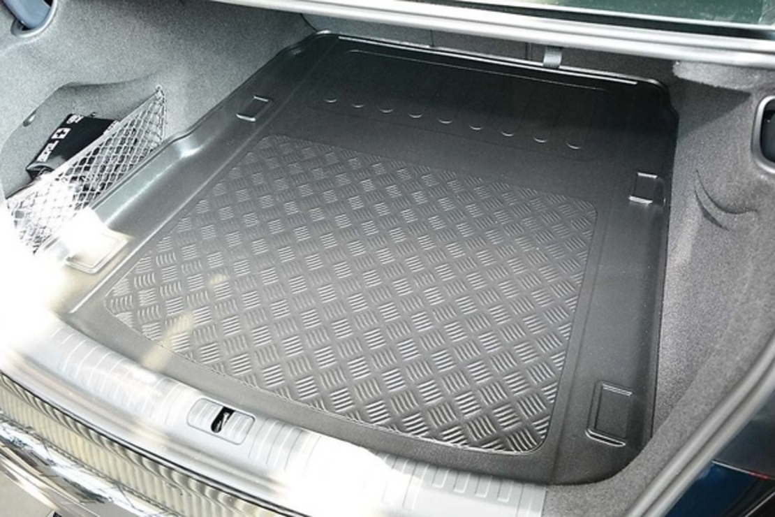 Tavita portbagaj Audi A6 (C8) caroserie sedan fabricatie 06.2018 - prezent BSC