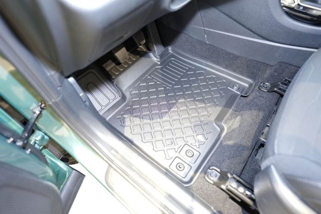 Covorase auto tip tavita 603327