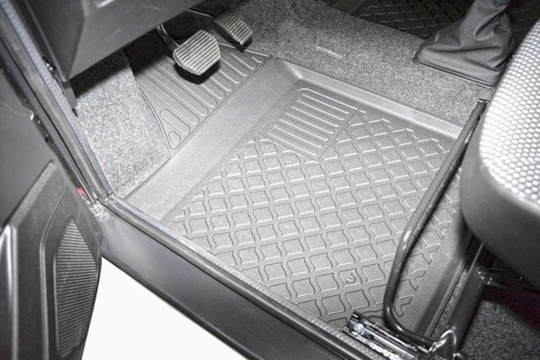 Covorase tip tavita Aixam, submodelul Sensation Crossline, anul de fabricatie 10.2016- prezent, caroseria Hatchback, 3 usi