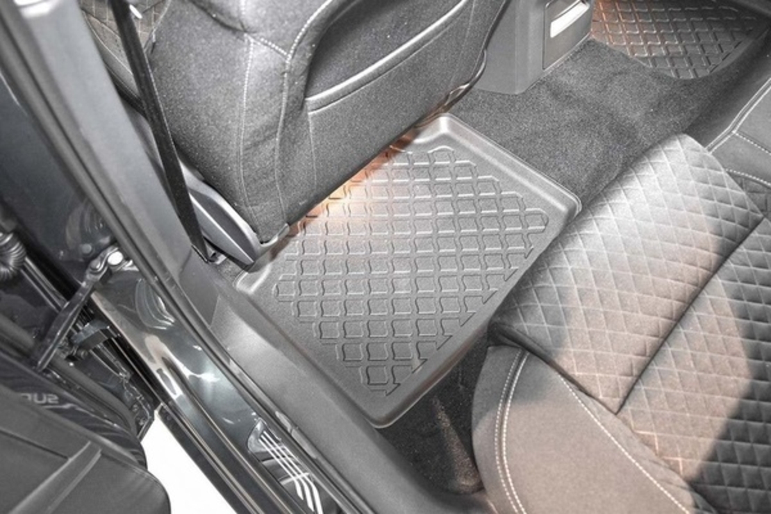 Covorase auto tip tavita Skoda Superb III fabricatie 2013 - prezent