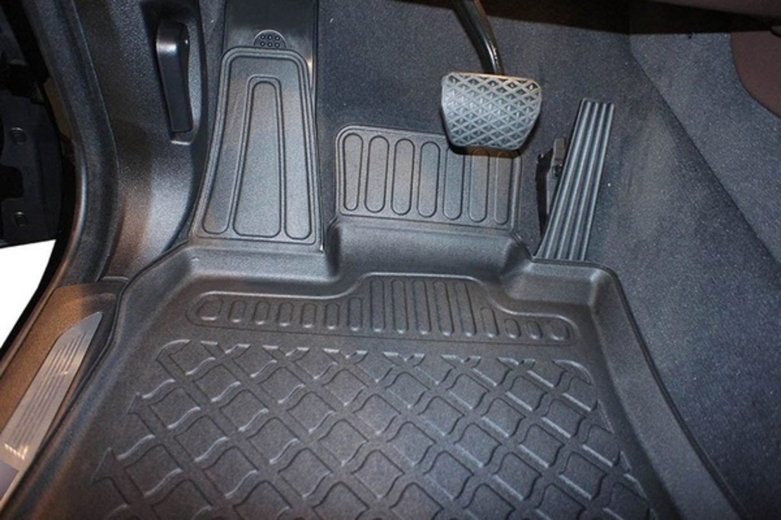 Covorase auto tip tavita BMW X6 F16 fabricatie 2014 - prezent