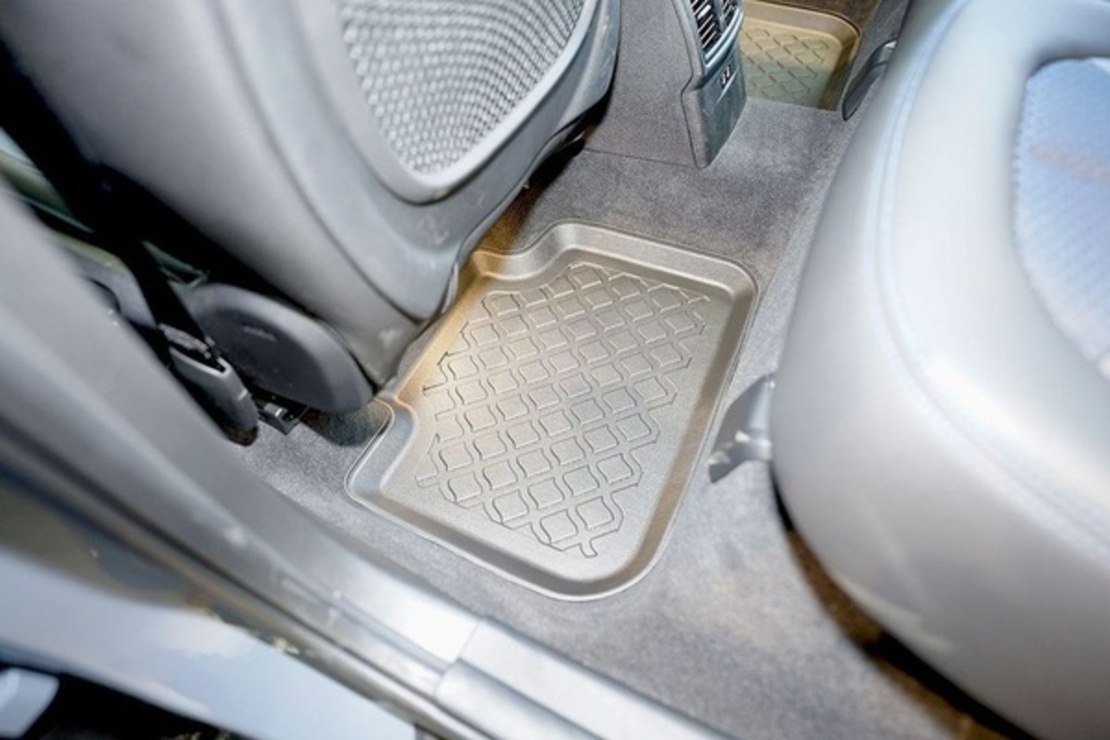 Covorase auto tip tavita BMW X1 F48 fabricatie 2016 - prezent