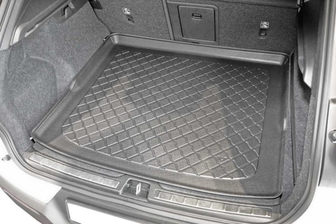 Tavita de portbagaj Volvo XC40, carosere SUV, fabricatie 03.2018 - prezent