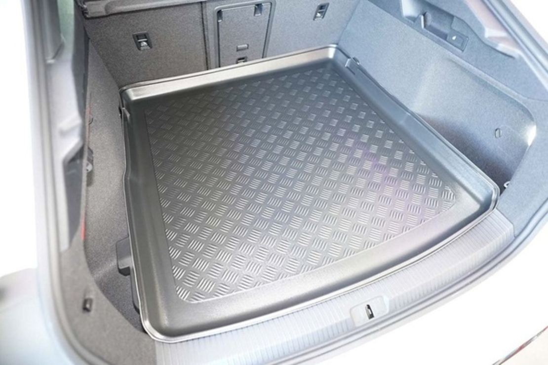 Tavita portbagaj Volkswagen ID.7, fabricatie 06.2024 - prezent, caroserie combi, portbagaj superior, podea variabila in pozitie superioara