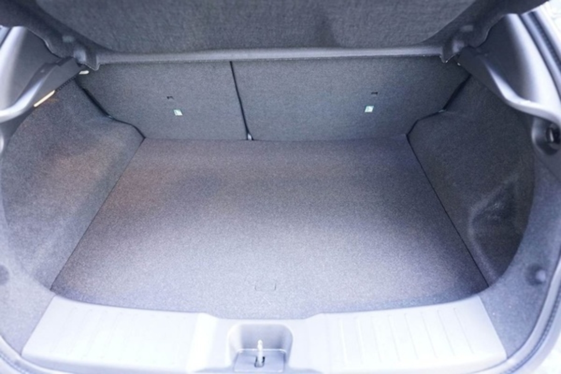 Tavita de portbagaj Mercedes CLA 250 e Shooting Brake (X118) Plug-in Hybrid
