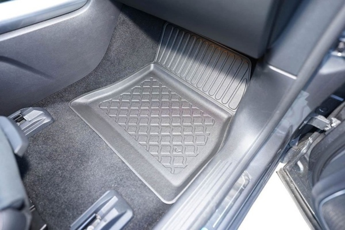 Covorase auto tip tavita 604013