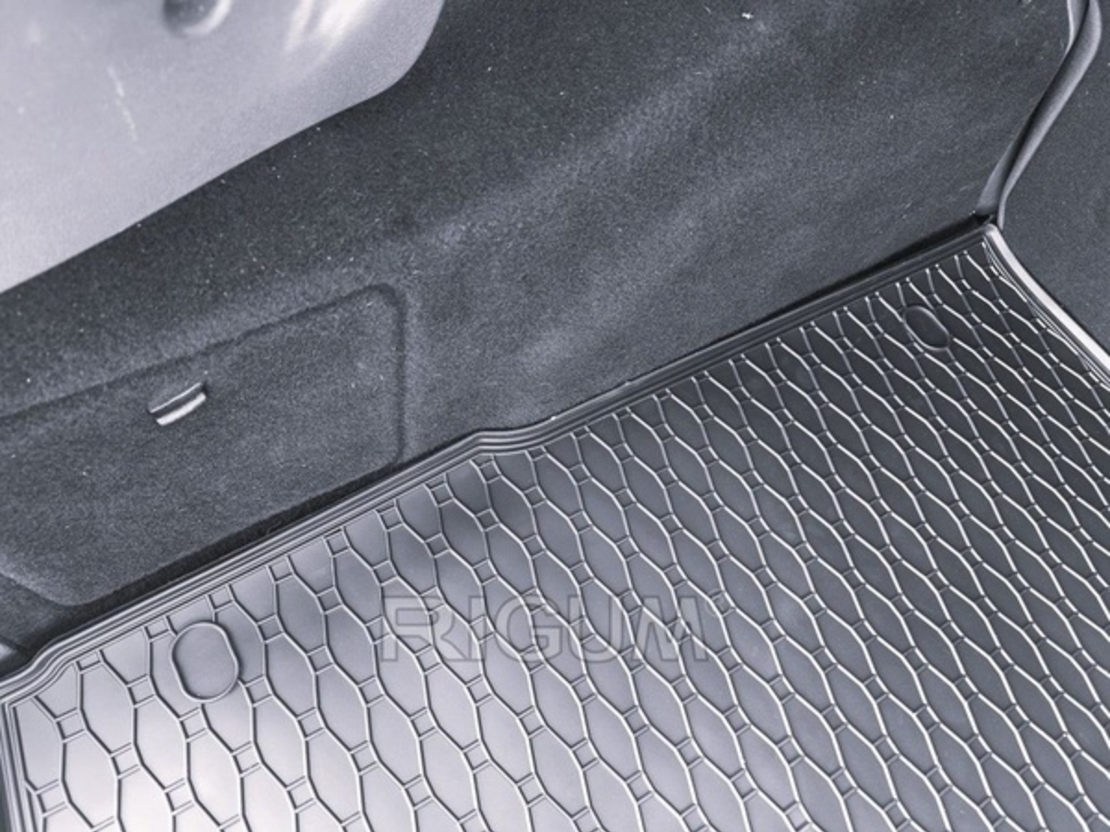 Tavita portbagaj Ford Focus II, anul de fabricatie 2004-2011, caroserie Combi