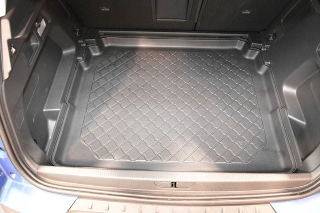 Tavita de portbagaj Peugeot 3008 II, caroserie SUV, fabricatie 11.2016 - prezent, portbagaj inferior
