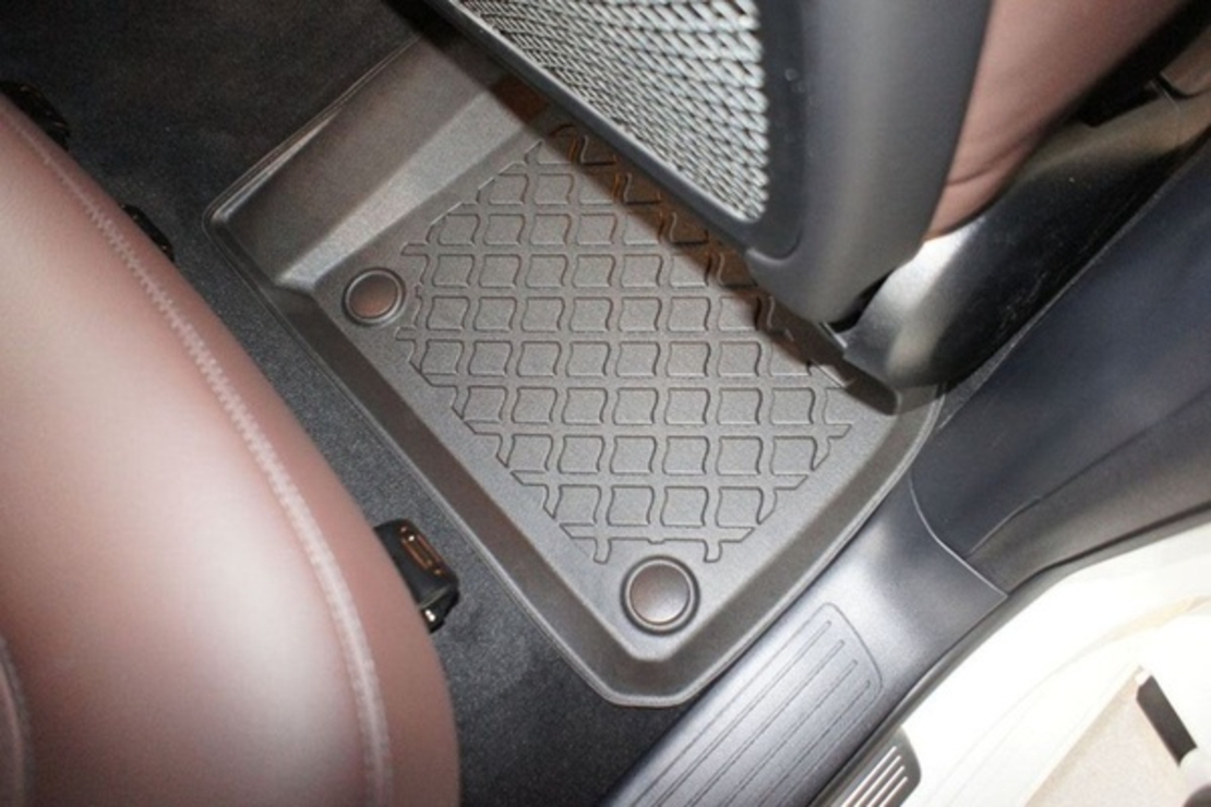Covorase tip tavita Mercedes Clasa M W166, caroserie SUV, fabricatie 11.2011 - 05.2015